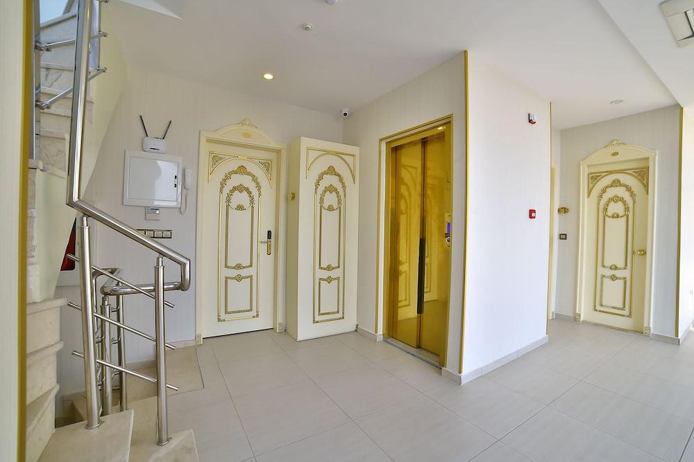 Nayla Palace Hotel Истанбул Екстериор снимка
