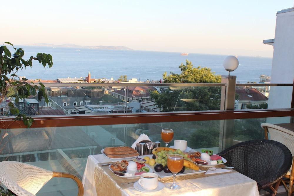 Nayla Palace Hotel Истанбул Екстериор снимка