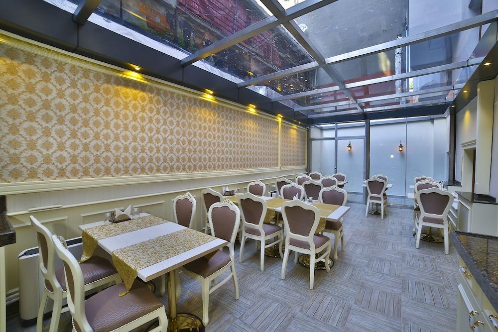 Nayla Palace Hotel Истанбул Екстериор снимка